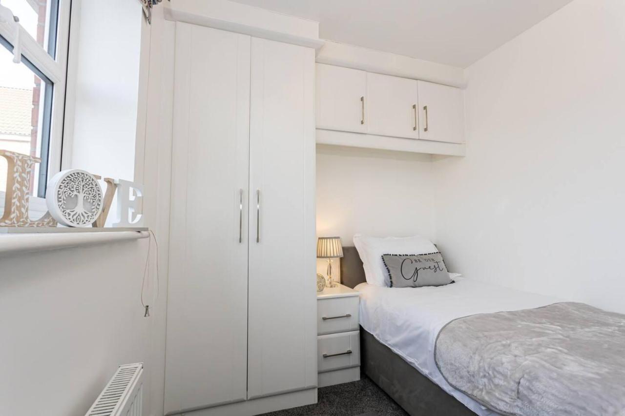 Beautifully Designed 3 Bed House - In Манчестер Екстер'єр фото